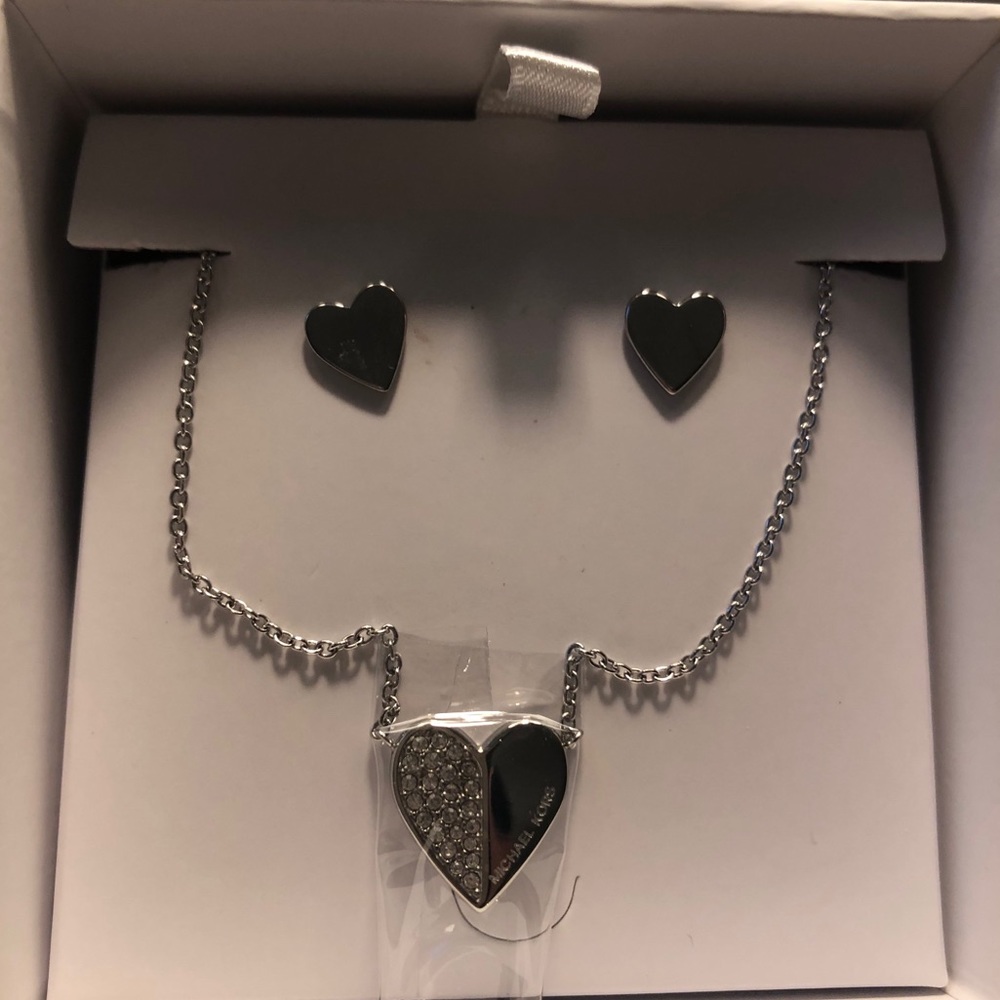 NWT Michael Kors Set !